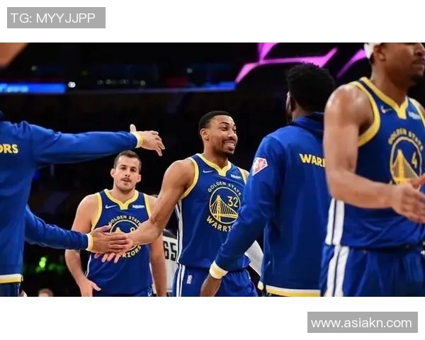 尤文图斯官宣签下里昂中场安德森，强化中场深度阵容